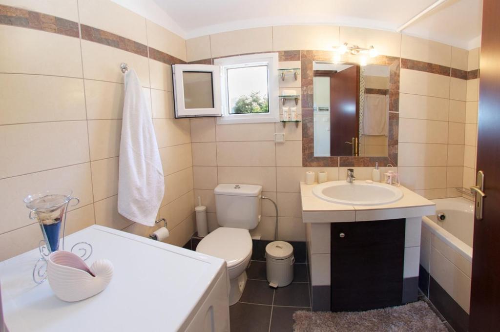 Superb Villa With Private Pool Peaceful Location Sami  Pokoj fotografie